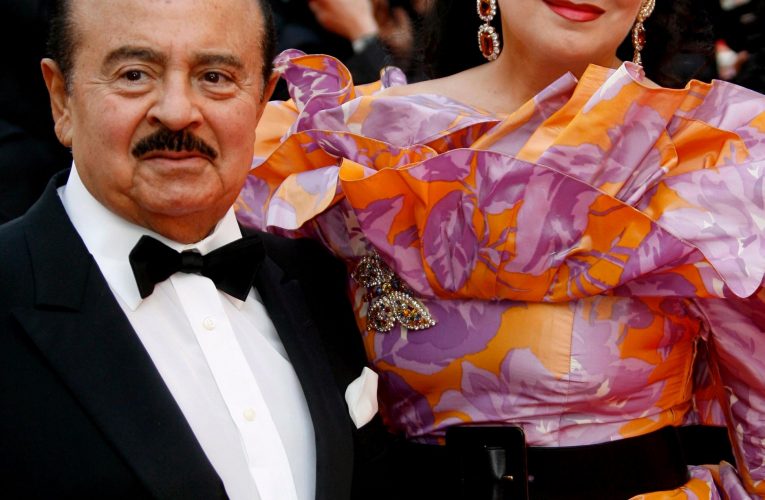 Adnan Khashoggi: Sleep and walk in the steps of the greatest whoremonger in the world in Kenya