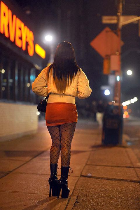 Sex workers go mobile and take the 'goods' to clients. ( Toronto star)