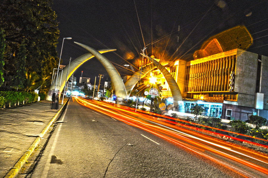 Mombasa City at night. (elidatours)
