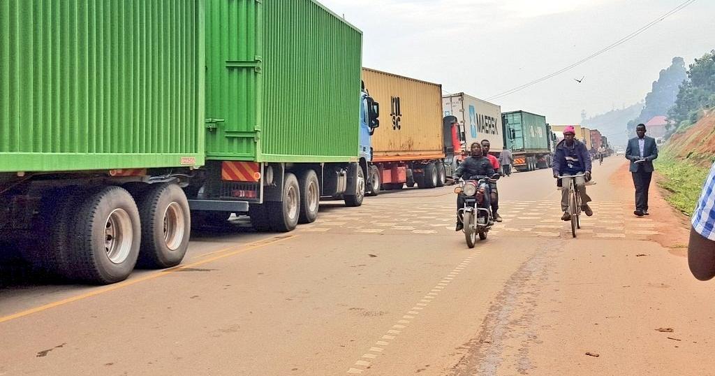 Sex-starved Kenyan truck drivers open brothel to keep cheap sex flowing. (AfricaNews)