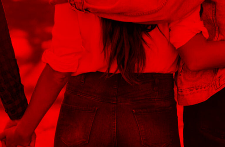 Are You in Love? Things You Should Never Tell Your Friends About Your Relationship