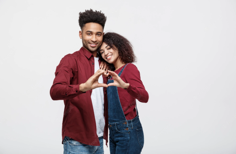 10 signs your boyfriend has another woman and he’s taking you for a ride