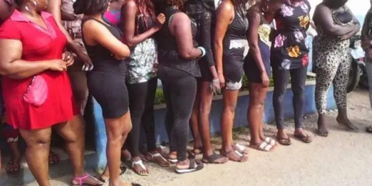 sex workers quieing for clients
