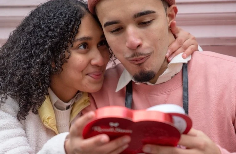 Polyamory: How Millenials Are Changing The Dating Game