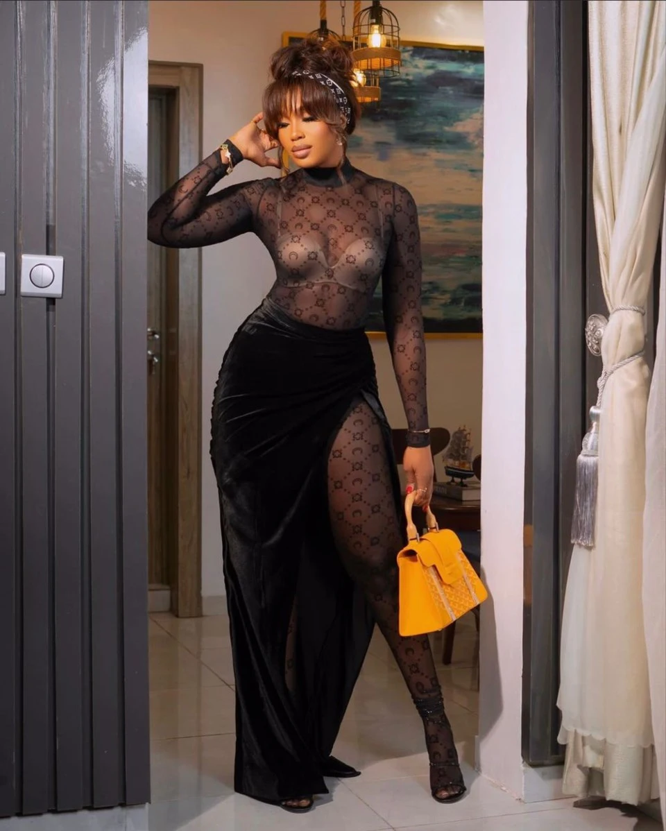Netizens Slam Sharon Ooja For Allegely Stealing Another Woman's Husband 2