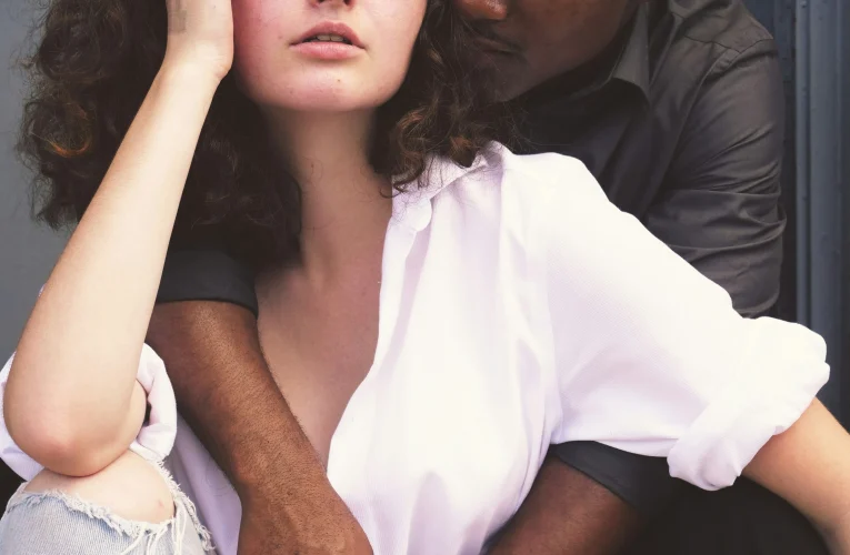 7 Important Things To Do If your Girlfriend Is Getting Close To Her Ex-Partner